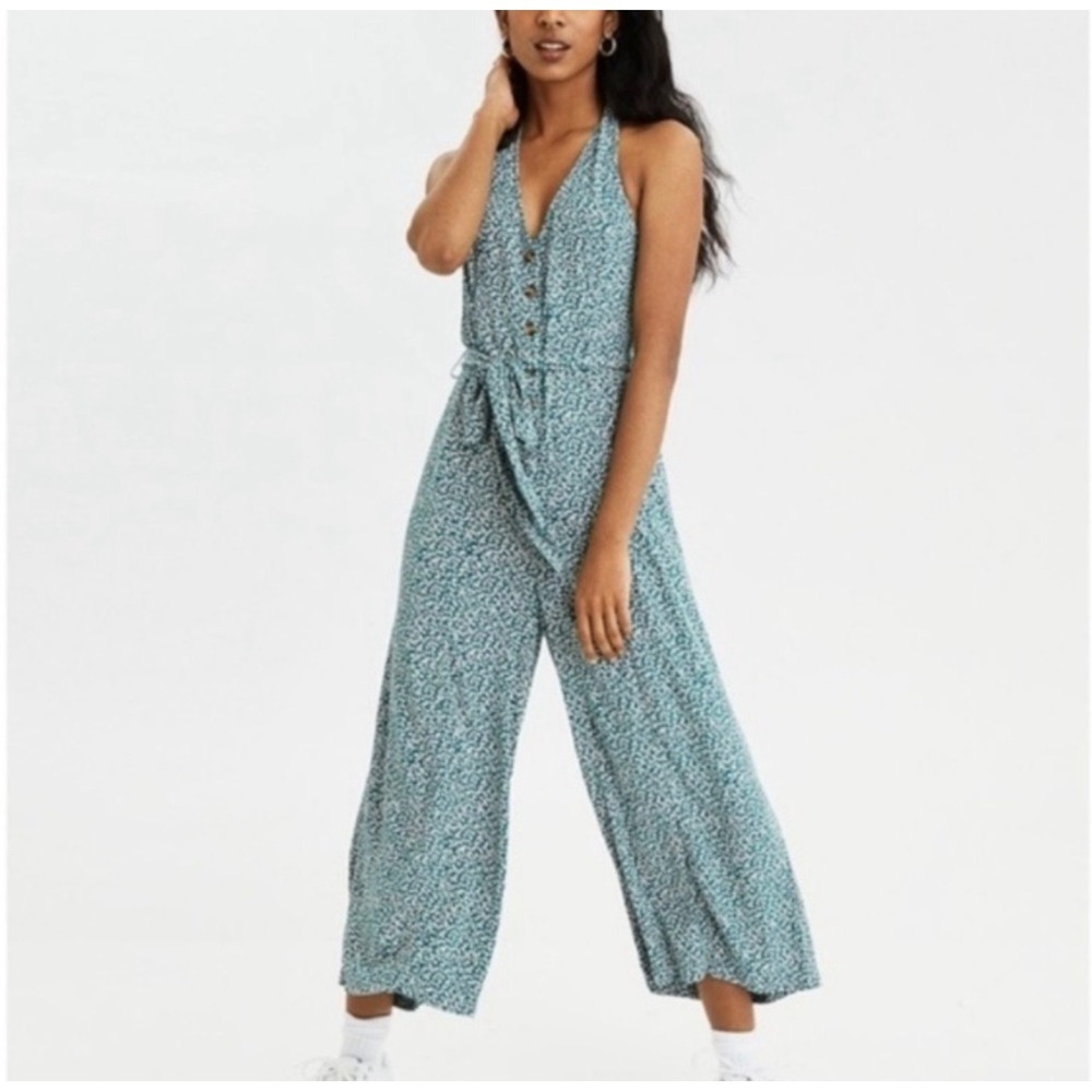 American Eagle Ditsy Print Halter Jumpsuit Teal Floral Wide‎ Leg Cropped Medium
